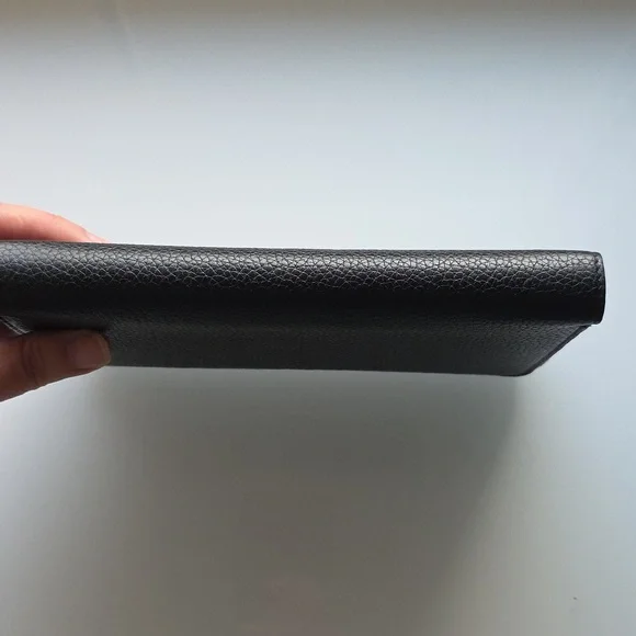Celine Black Leather Wallet - Picture 6 of 13